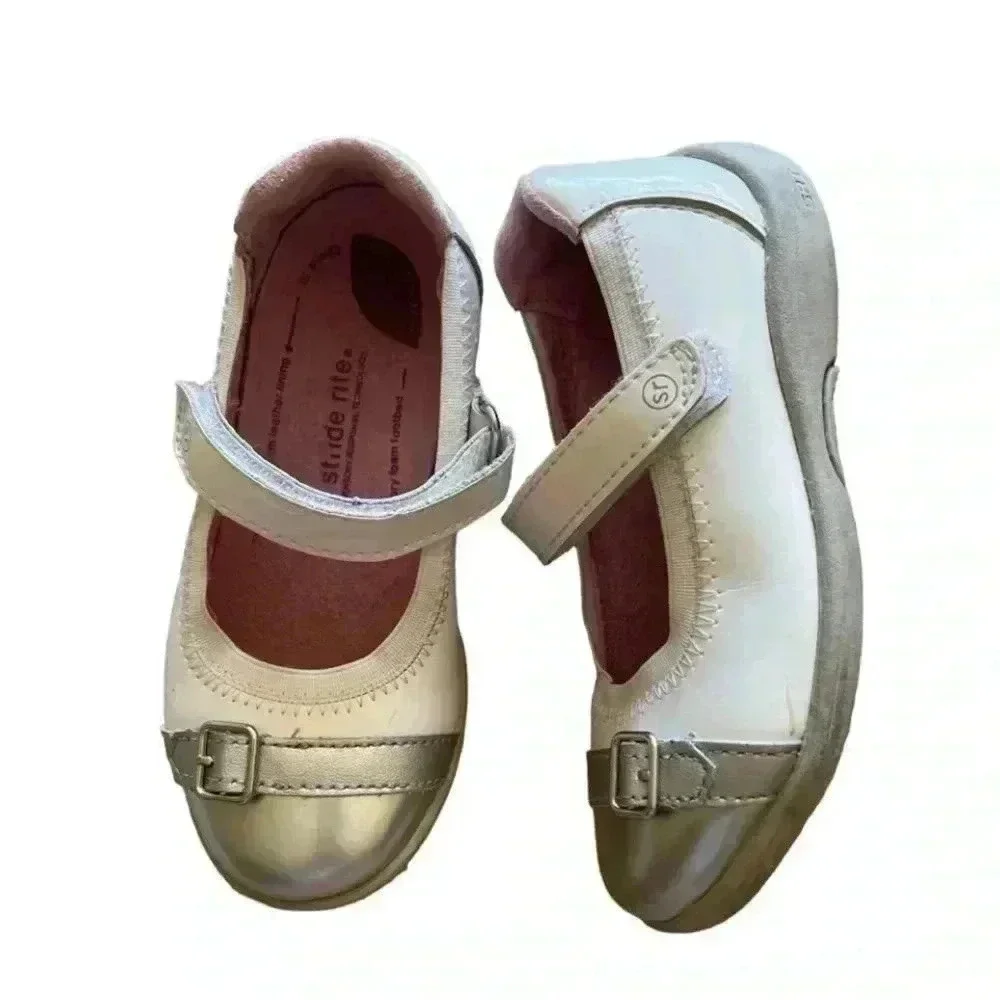 Stride Ride Chandra White Silver Patent Leather Mary Jane Shoes Toddler SZ 9.5
